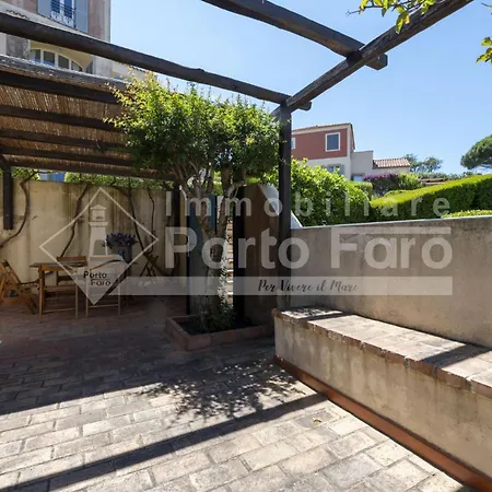 35 Faro - Spazioso Trilocale Sulla Di Porto Faro Apartament