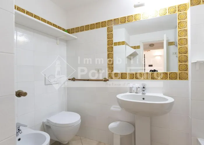 Apartment 35 Faro - Spazioso Trilocale Sulla Di Porto Faro *