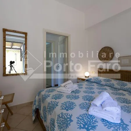 35 Faro - Spazioso Trilocale Sulla Di Porto Faro *